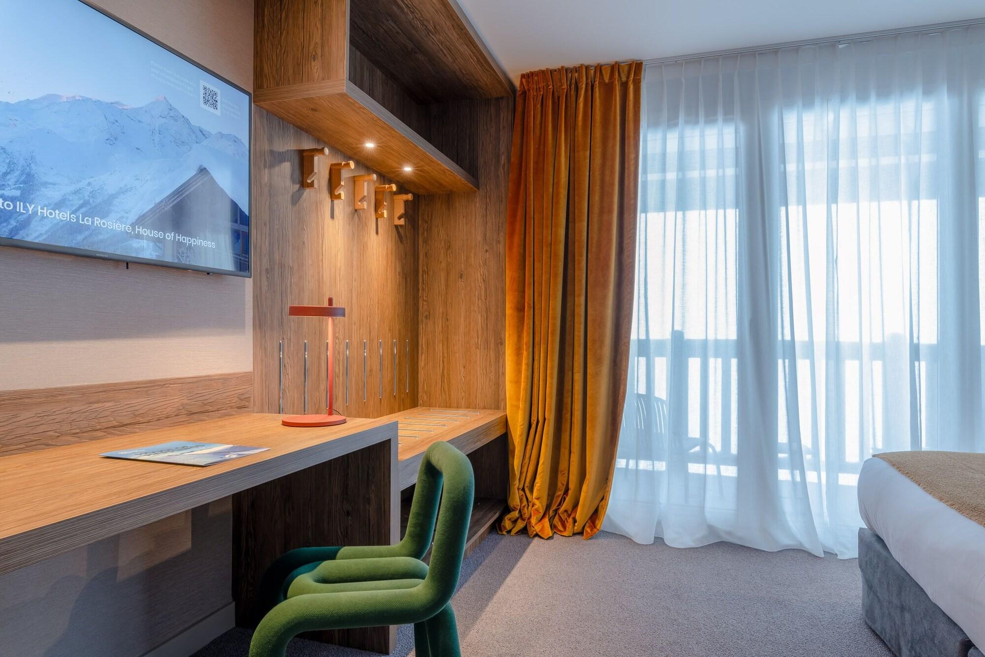Ily Hotels & Spa La Rosiere Montvalezan Esterno foto